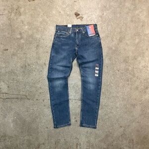 NWT Levi’s 512 Stretch Performance Dark Wash Denim Jeans Slim Through Thigh